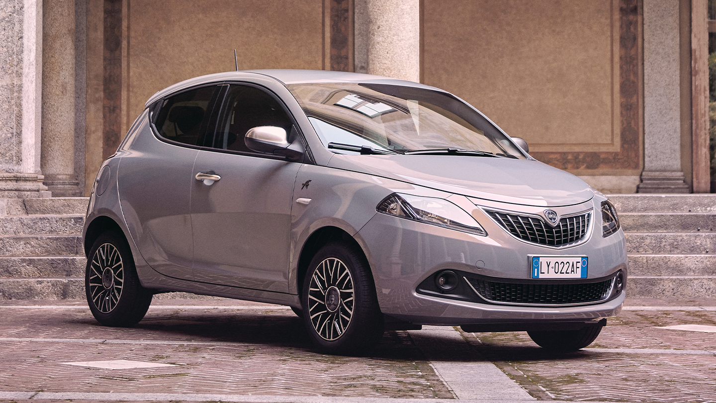 Nuova Lancia Ypsilon Alberta Ferretti