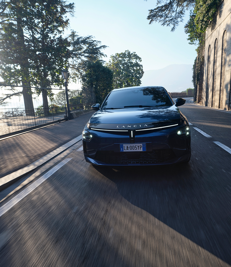 Lancia Ysilon e assistenza stradale - Lancia